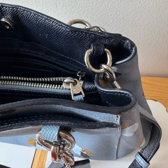 Coach Light Blue Floral crossbody purse - Picture 4 of 15